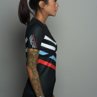 CORTIGER - Woman's T-shirt Linea Black - Short Sleeve